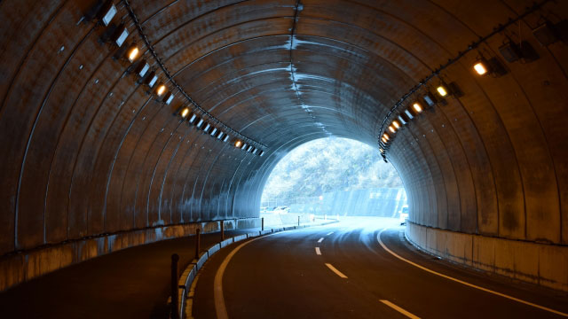 トンネル工事イメージ